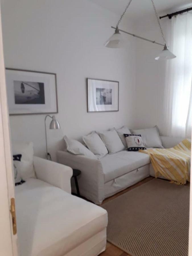 La Dolce Vita, Luxury In The Absolute Center Apartment Burgas Bagian luar foto