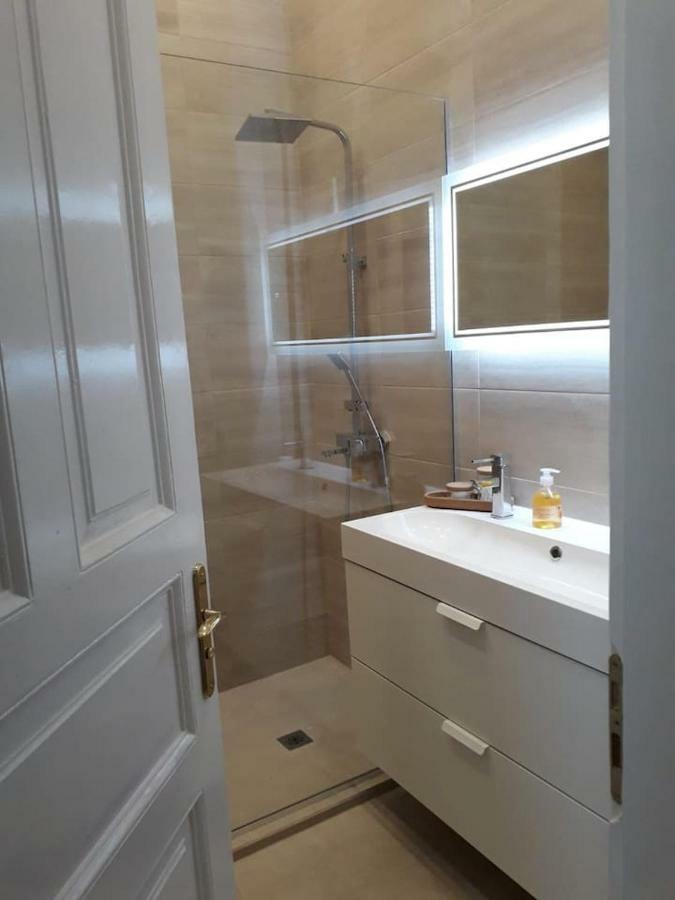 La Dolce Vita, Luxury In The Absolute Center Apartment Burgas Bagian luar foto